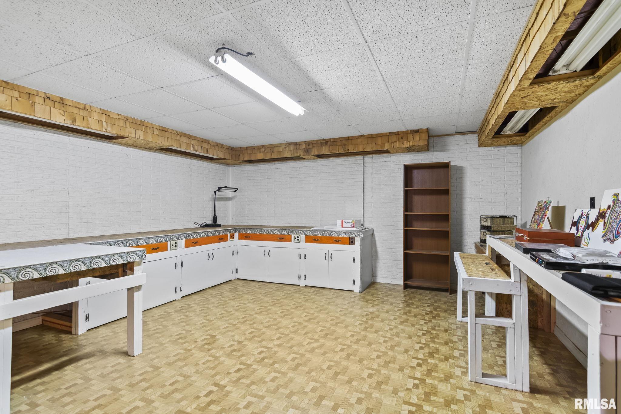 1805 Windycrest Drive Springfield, IL 62704 - Photo 38 of 47