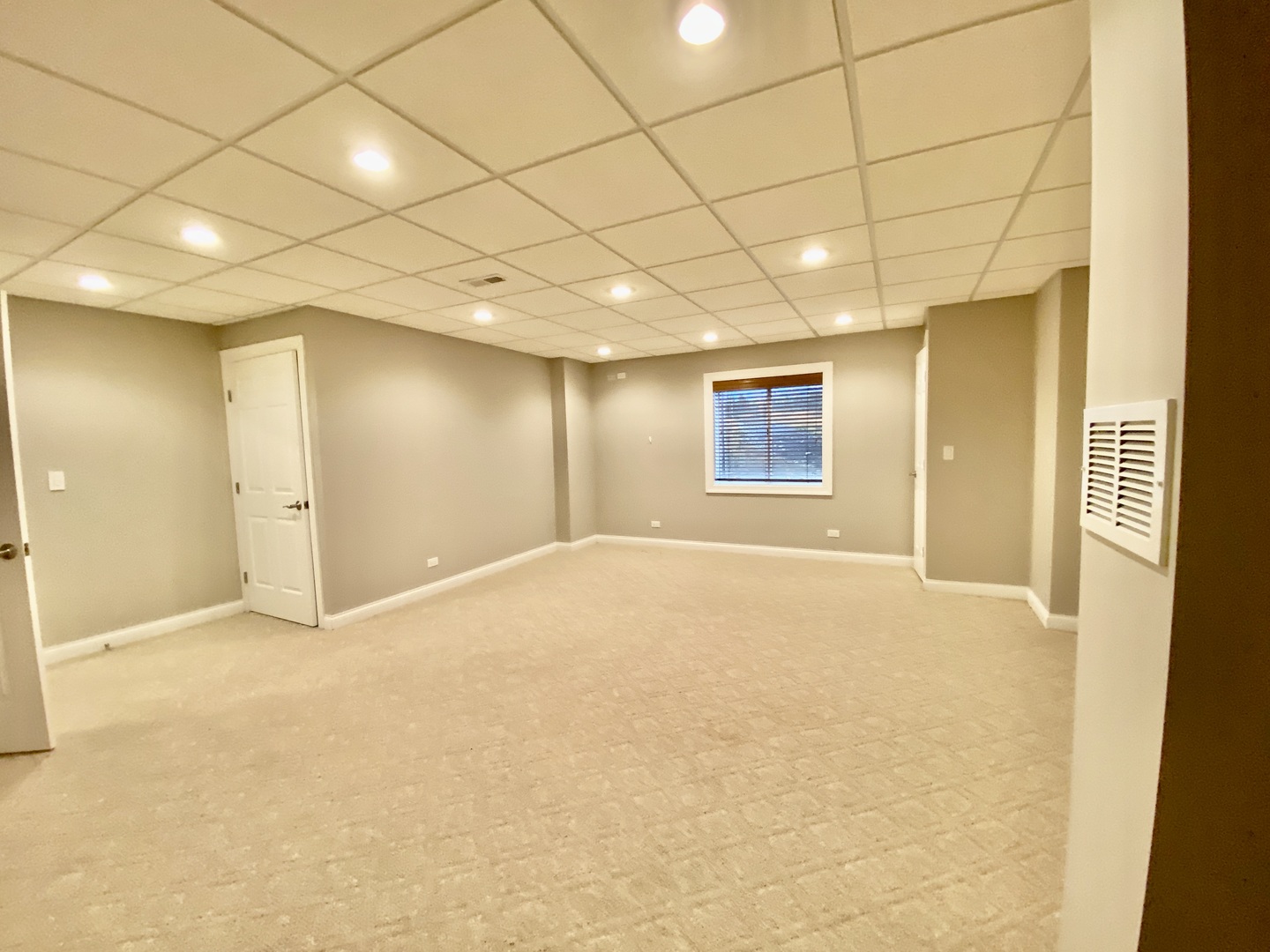 1686 Constitution Drive Glenview, IL 60026 - Photo 14 of 22 a view of empty room with windows