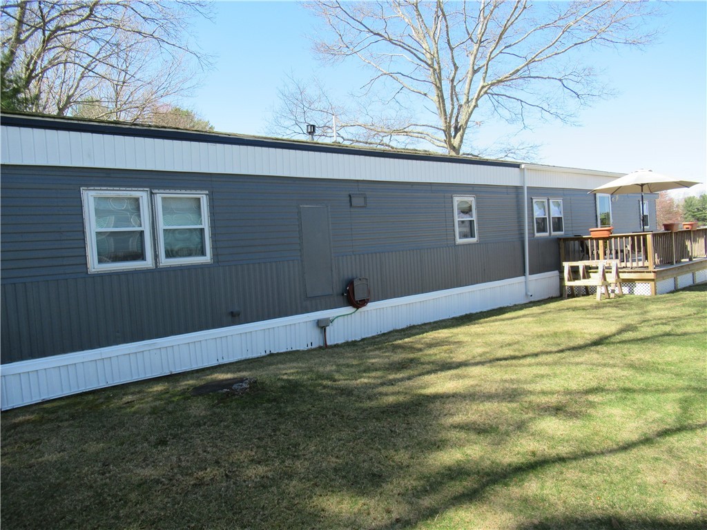 65 Lane A Coventry, RI 02816 - Photo 3 of 18 Gallery Image 3