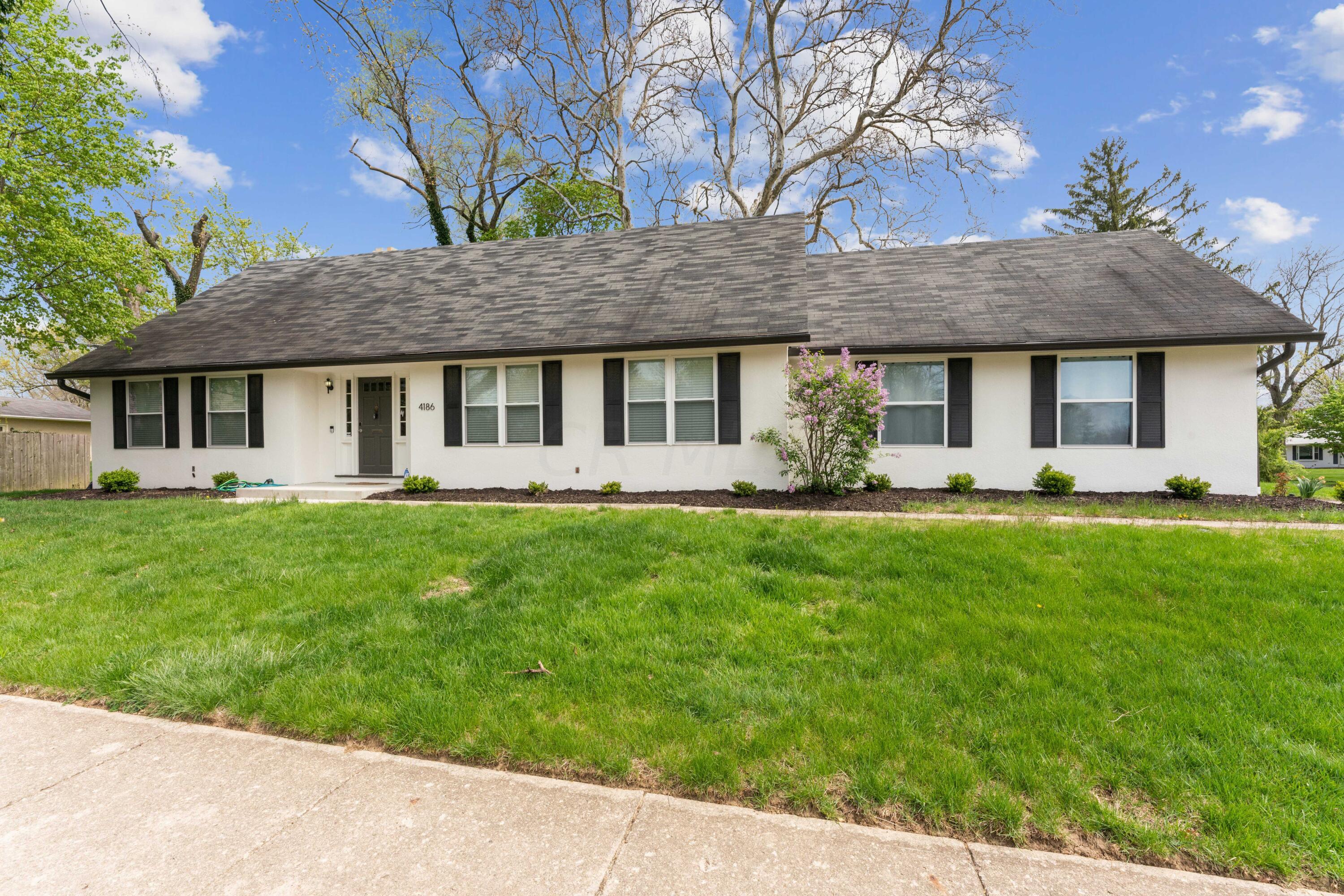 4186 Windermere Road Columbus, OH 43220 - Photo 2 of 49 02-DSC08809