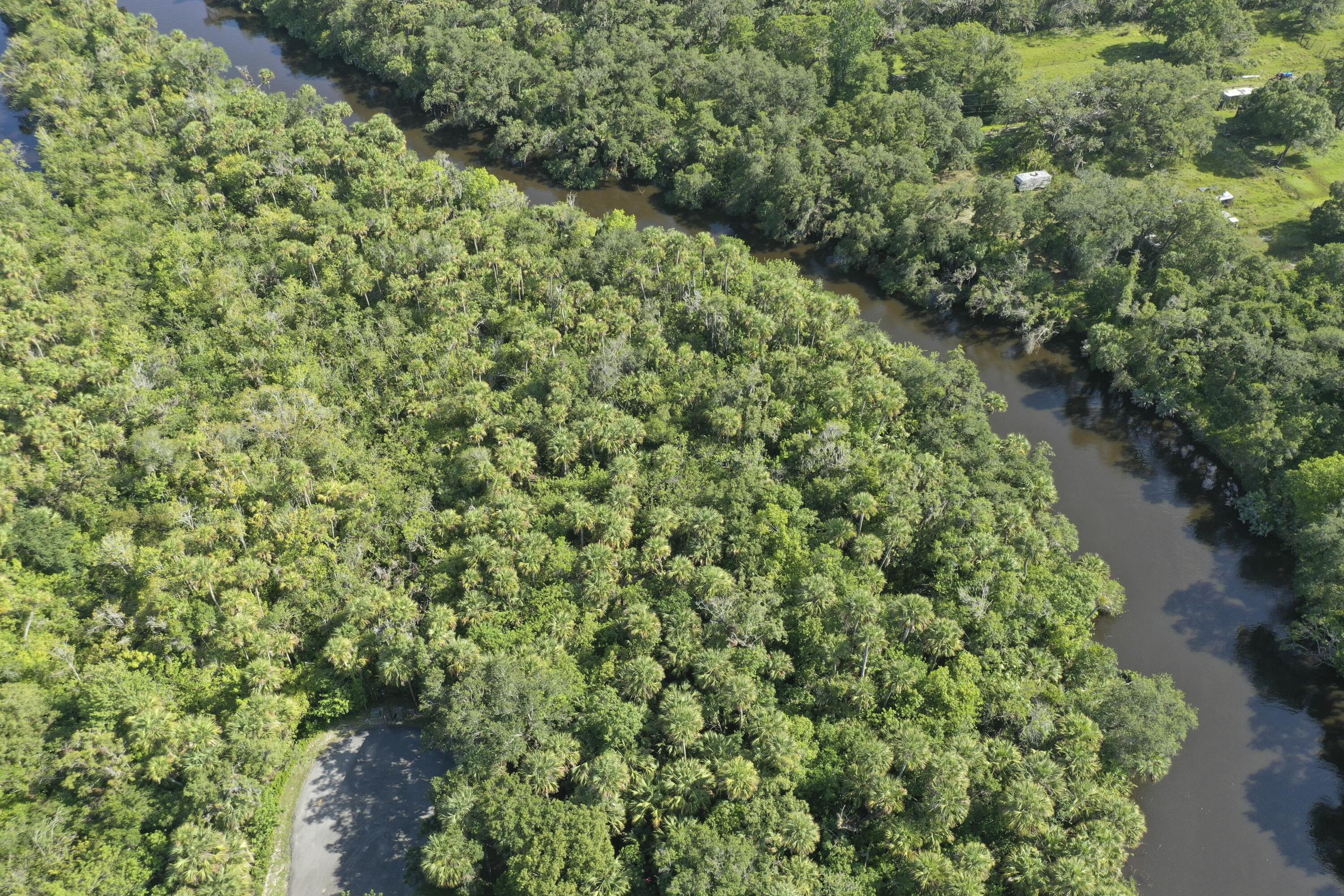 1905 Old River Road Fort Pierce, FL 34982 - Photo 20 of 20 tempImagefH4Tq8