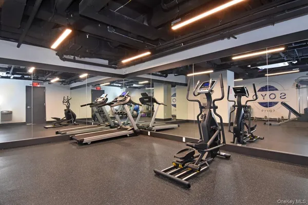 $1,950 | 2 Mill Street, Unit 6D, Yonkers, NY 10701