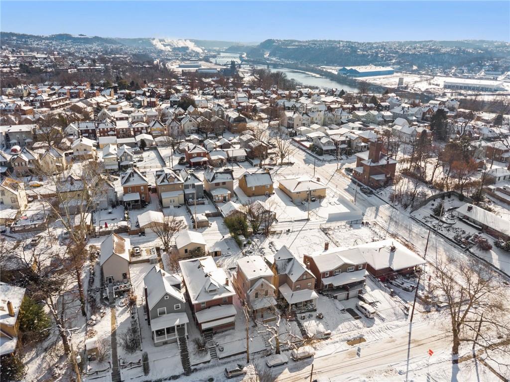 216 Whipple Street Pittsburgh, PA 15218 - Photo 27 of 29 an aerial view of residential houses with outdoor space