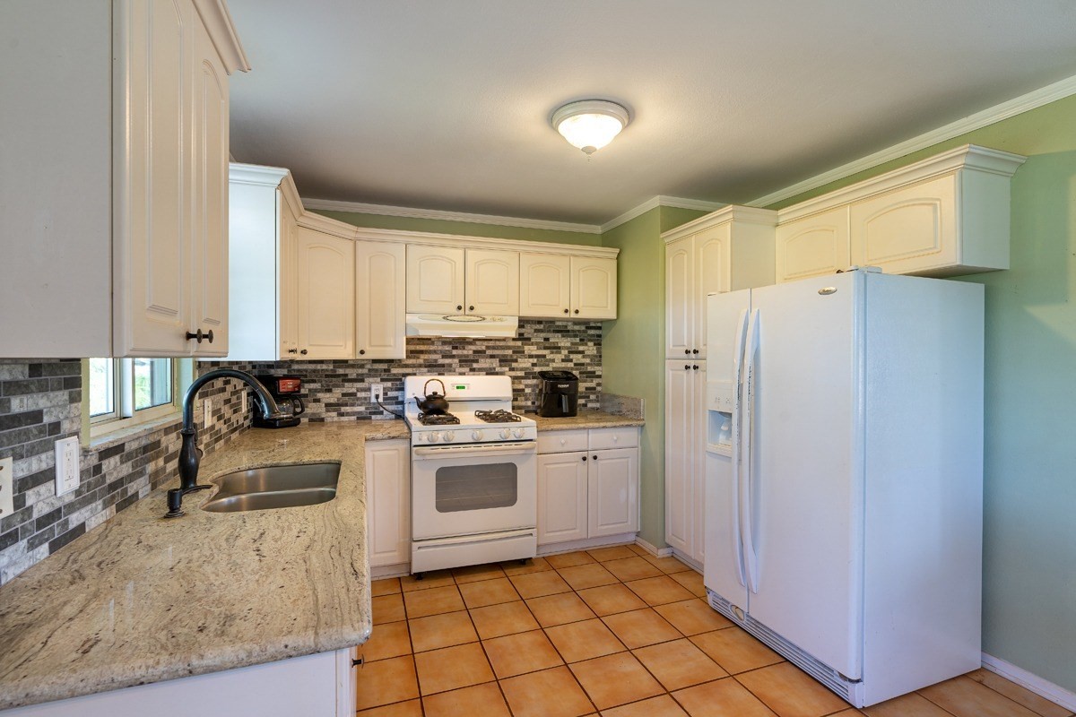 4577 Alawai Road Waimea, HI 96796 - Photo 9 of 27 Gallery Image 9