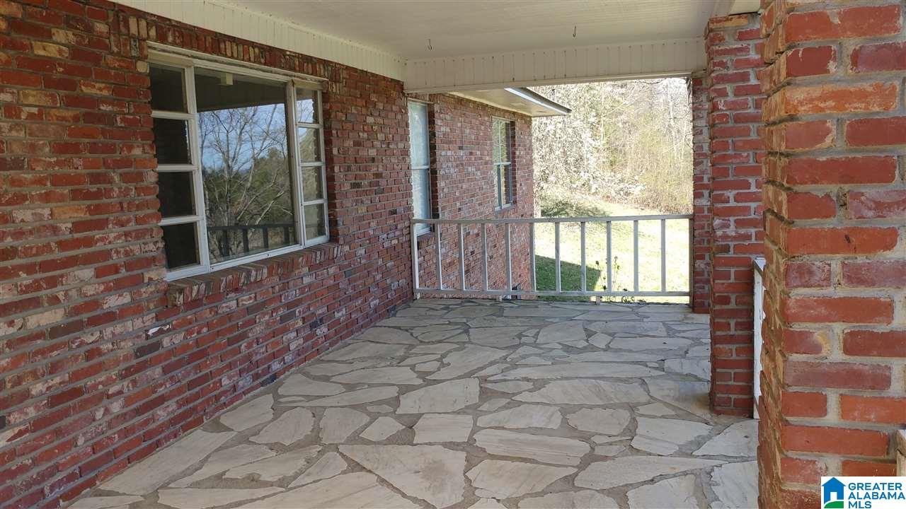 409 Gravity Hill Road Sylacauga, AL 35151 - Photo 6 of 17