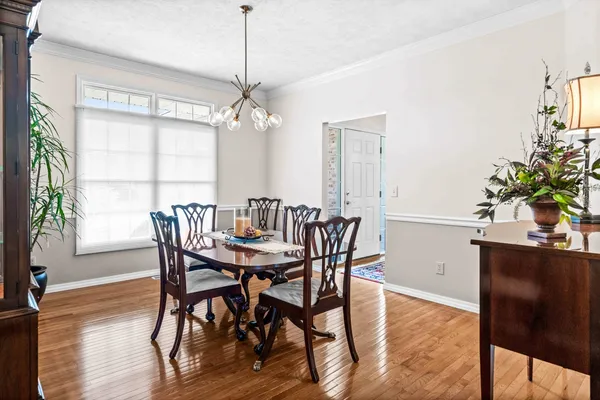 $420,000 | 8 Sable Oaks Court, Bloomington, IL 61704