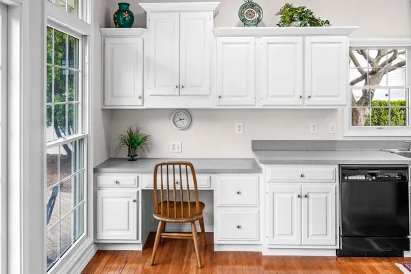 $420,000 | 8 Sable Oaks Court, Bloomington, IL 61704