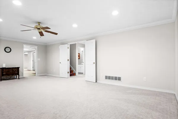 $420,000 | 8 Sable Oaks Court, Bloomington, IL 61704