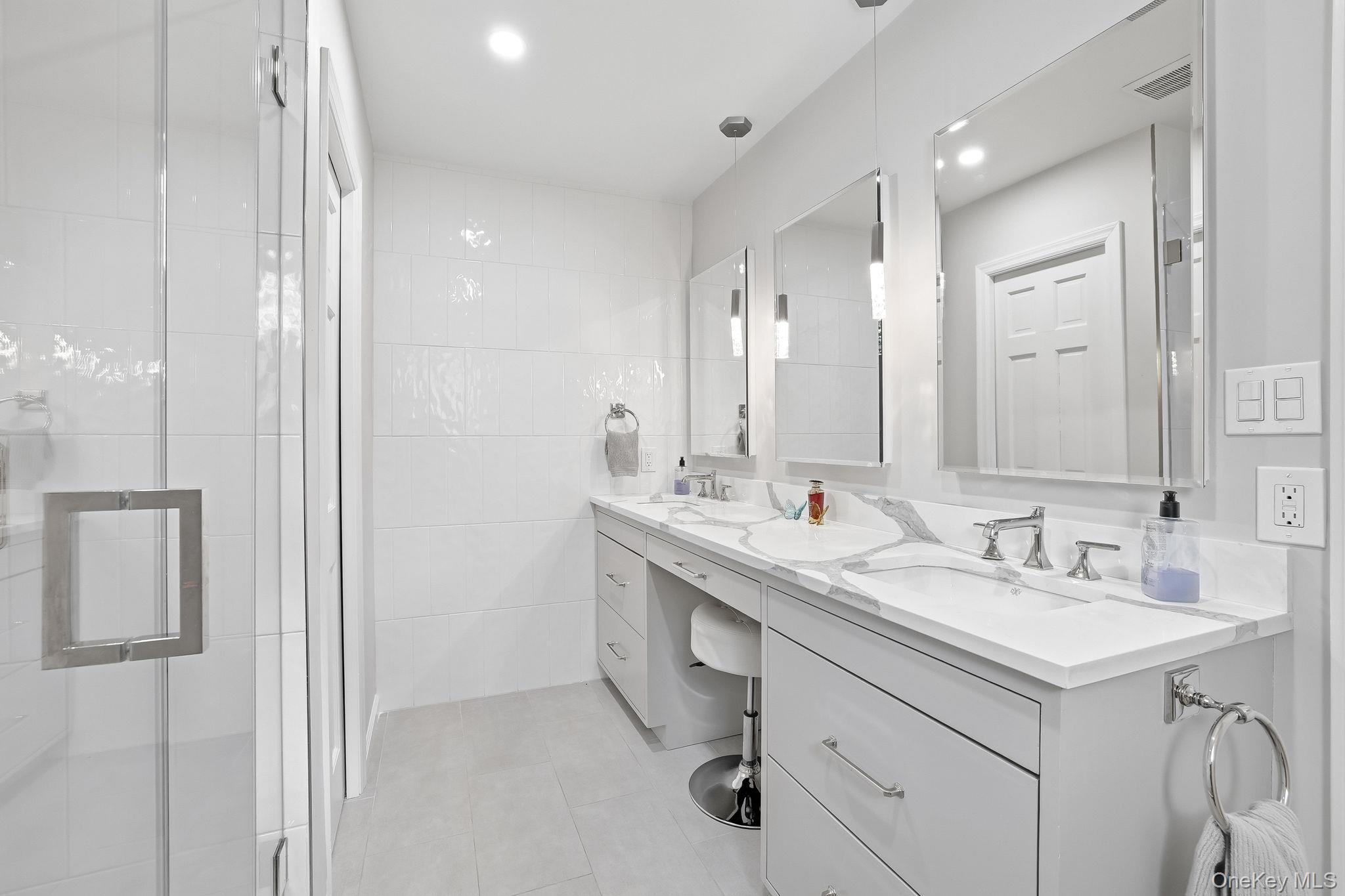 80 Highfield Road Harrison, NY 10528 - Photo 22 of 42 Dual Vanity