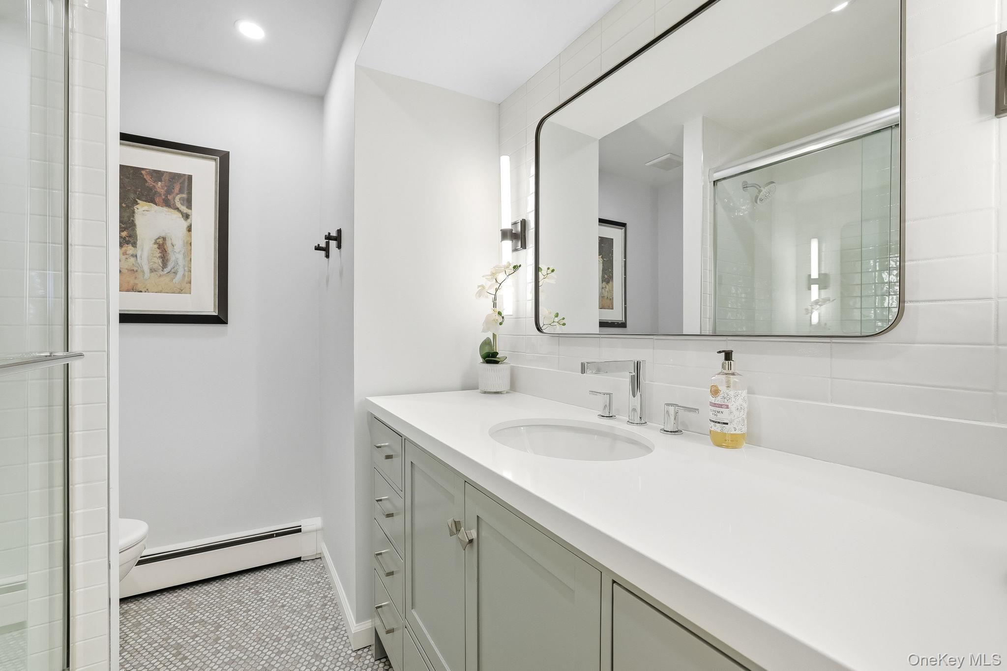 80 Highfield Road Harrison, NY 10528 - Photo 27 of 42 Hall Bathroom