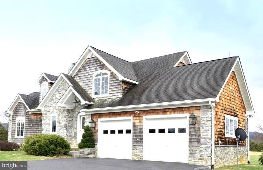 a house view with a outdoor space