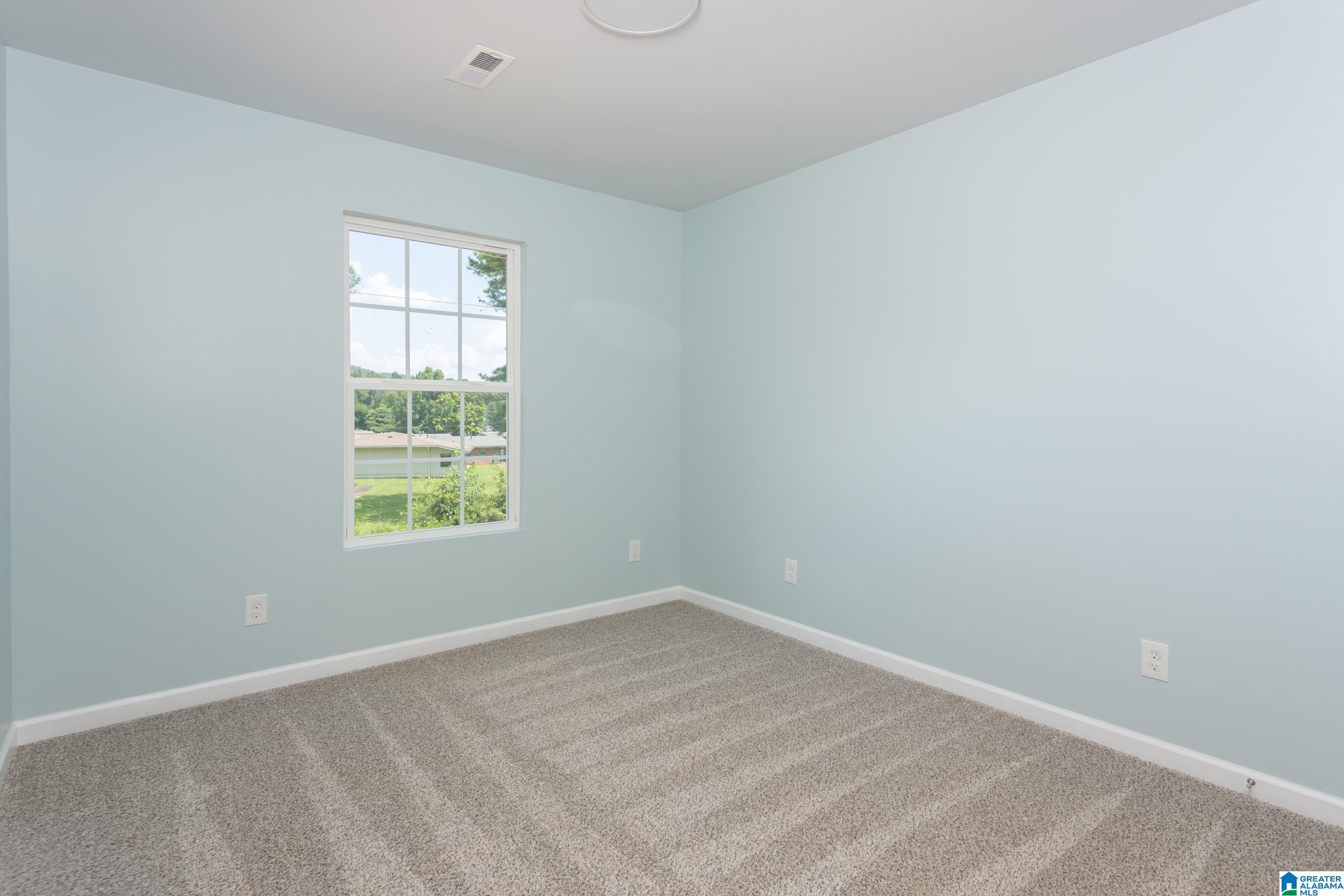 895 Bruce Street Anniston, AL 36201 - Photo 19 of 33