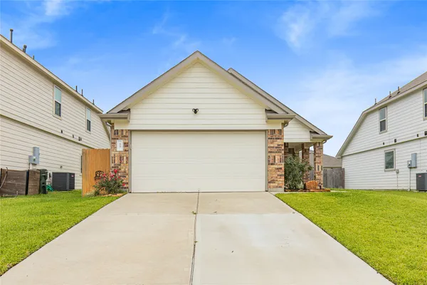 $239,900 | 118 Bobcat Bend, Huntsville, TX 77320