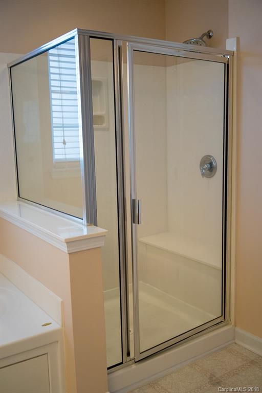 2025 Pin Hook Road Charlotte, NC 28215 - Photo 15 of 23 Gallery Image 15