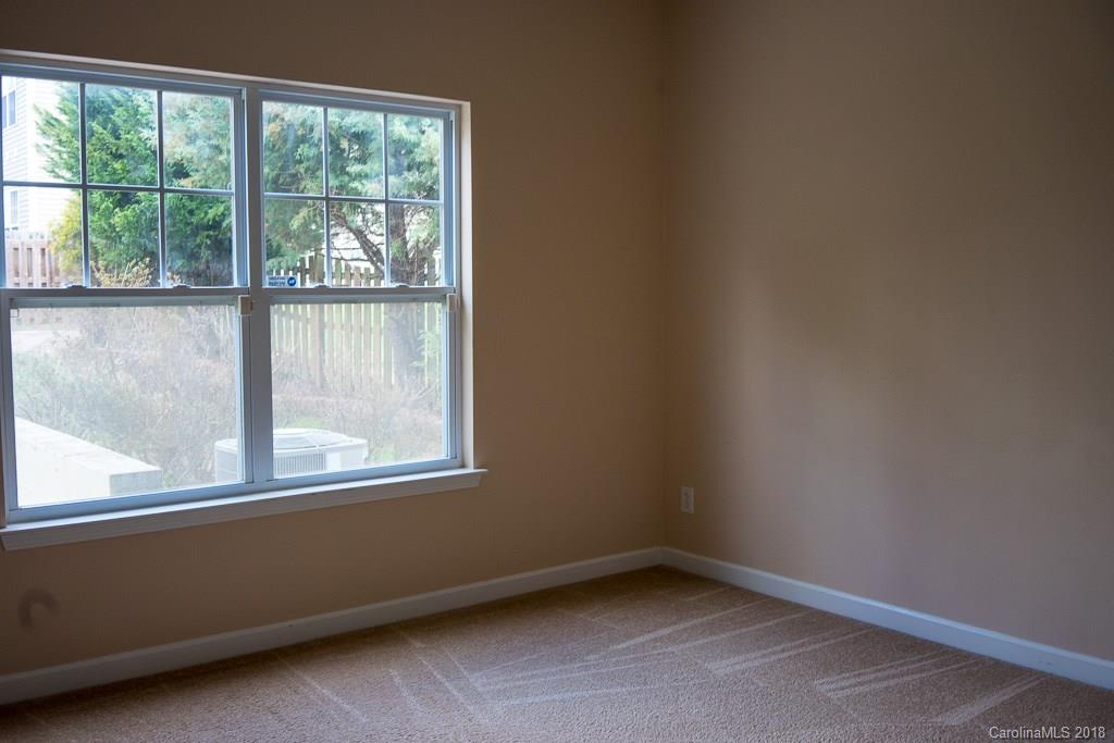 2025 Pin Hook Road Charlotte, NC 28215 - Photo 8 of 23 Gallery Image 8