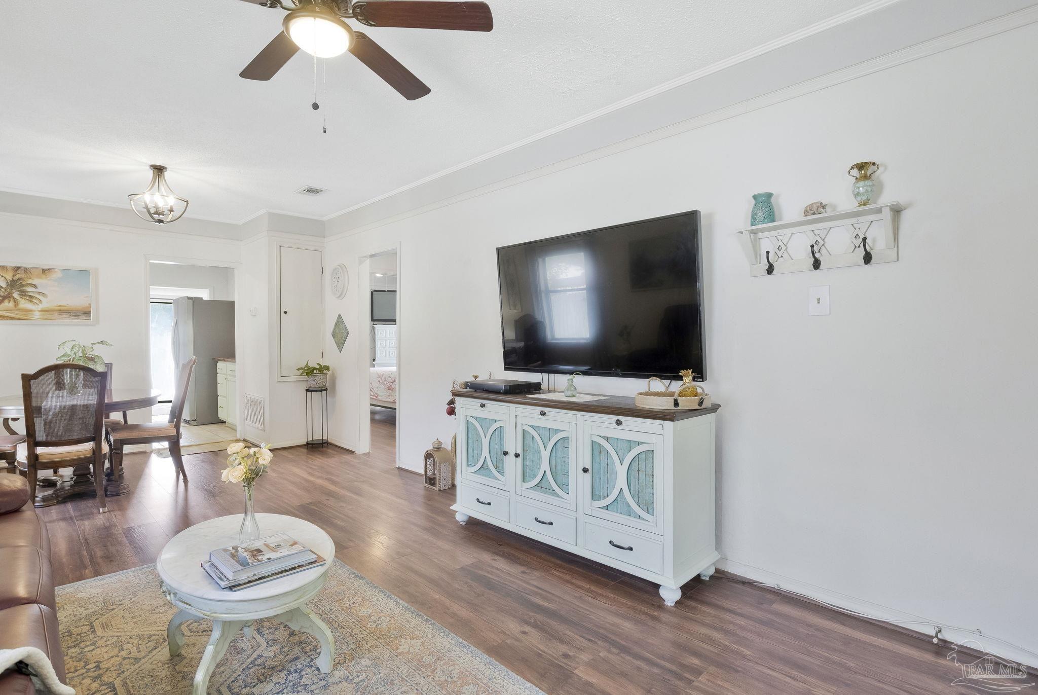 5750 Turkey Road Pensacola, FL 32526 - Photo 4 of 29 Gallery Image 4