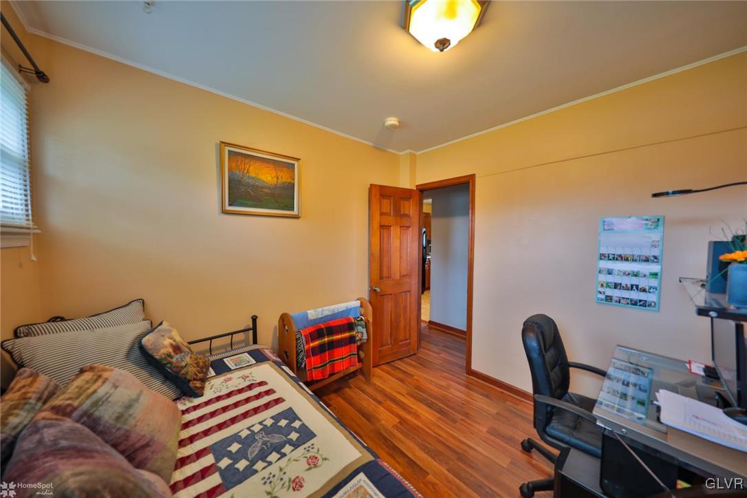 2004 Cloverdale Road Bethlehem, PA 18018 - Photo 36 of 42 Gallery Image 36