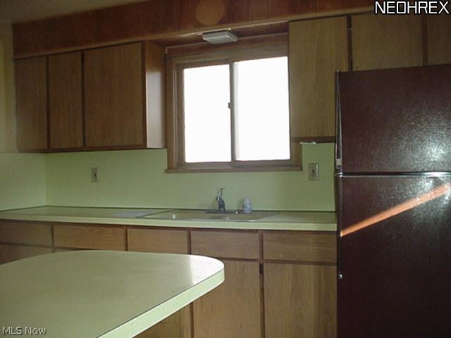 999 Helmsdale Road Cleveland Heights, OH 44112 - Photo 6 of 7