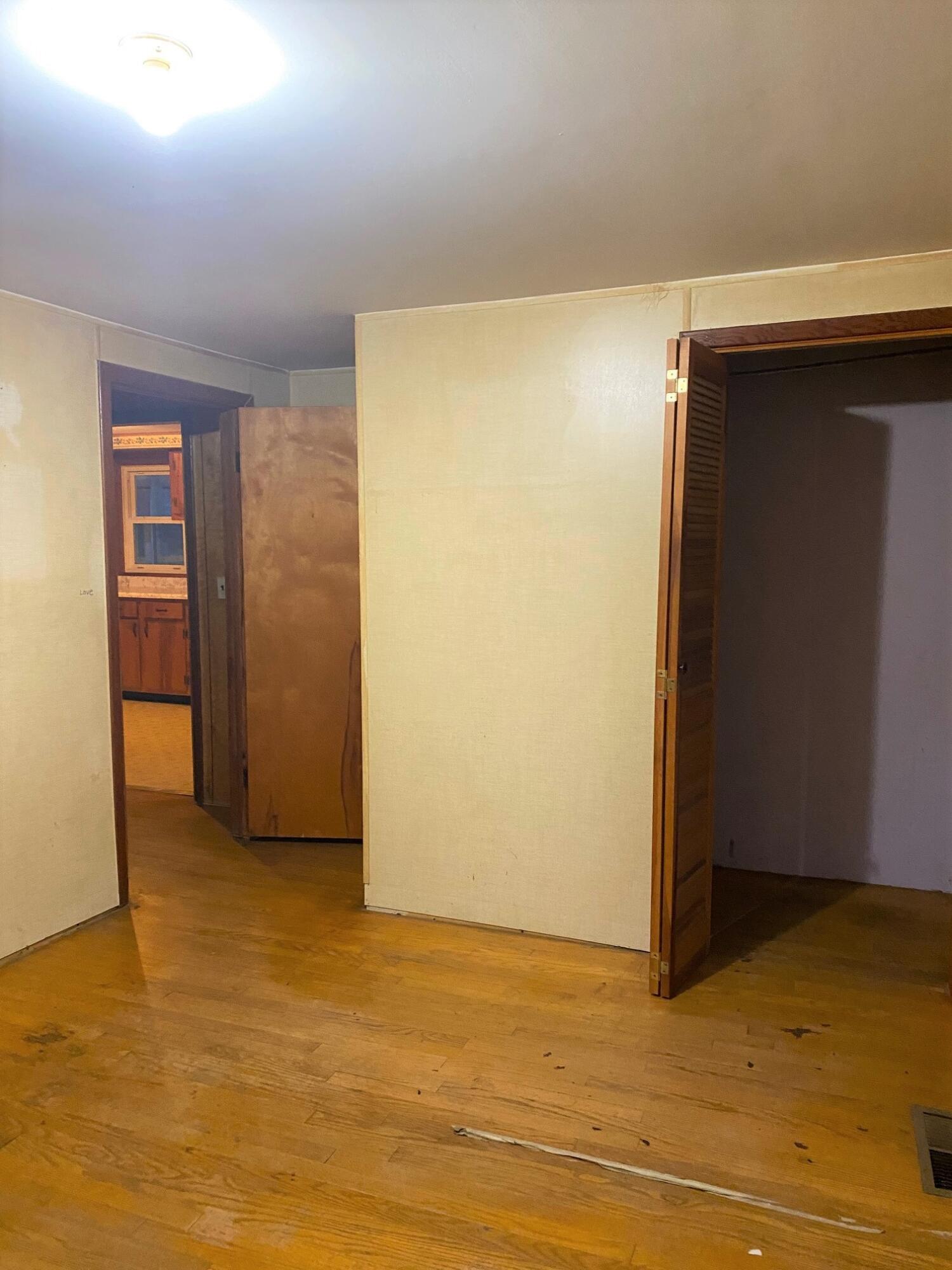 314 Round Knob Road Greeneville, TN 37743 - Photo 14 of 23 Round Knob Bedroom 3