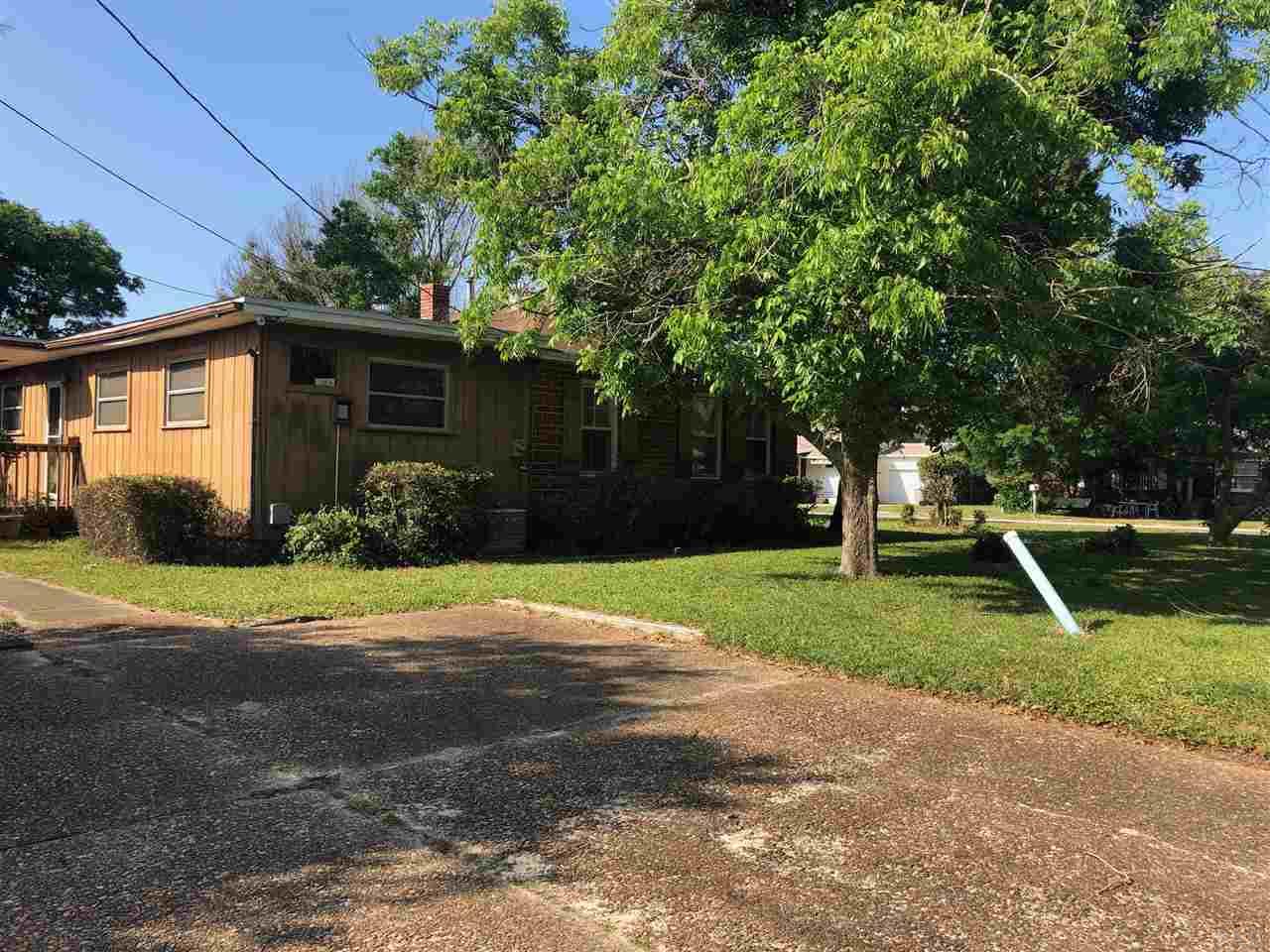 6 Northwest Kalash Road Pensacola, FL 32507 - Photo 3 of 12
