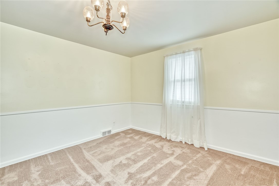 239 Fielding Road Greece, NY 14626 - Photo 13 of 36 Gallery Image 13