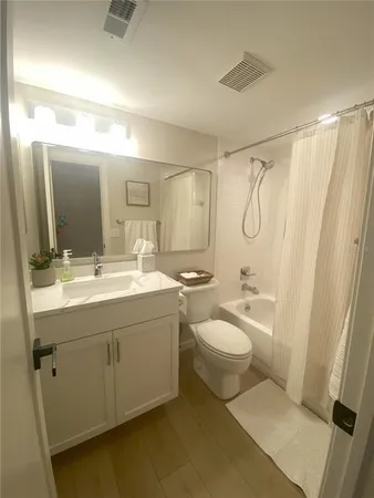 $1,700 | 796 Bird Bay Way, Unit BLD 30, Venice, FL 34285