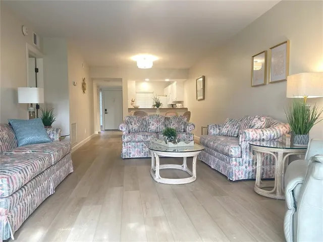 $1,700 | 796 Bird Bay Way, Unit BLD 30, Venice, FL 34285