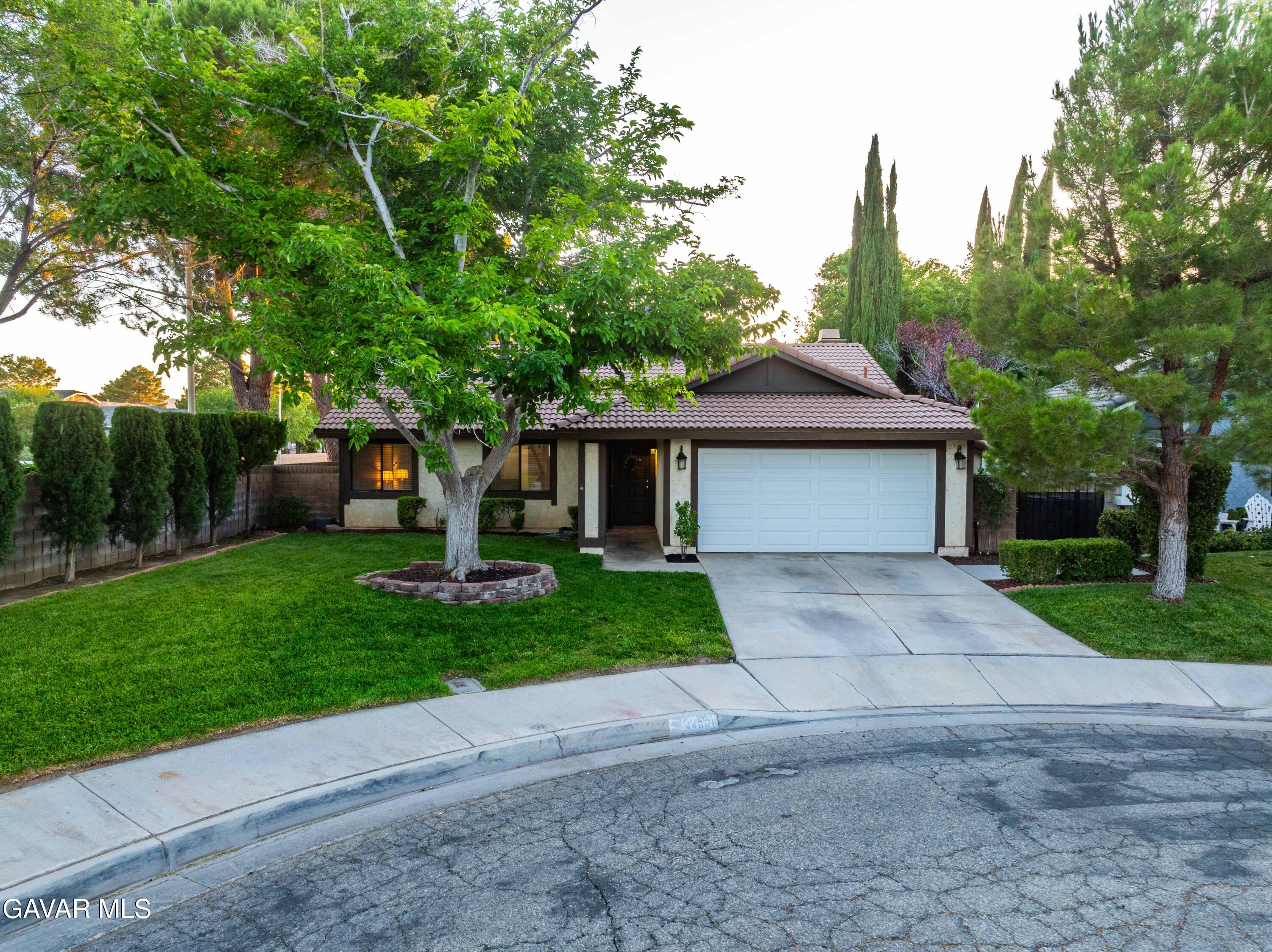 44001 Ruthron Avenue Lancaster, CA 93536 - Photo 44 of 44 Ruthron-44