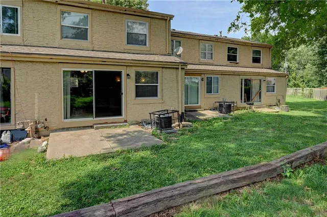 $109,900 | 11605 Richmond Avenue, Kansas City, MO 64134