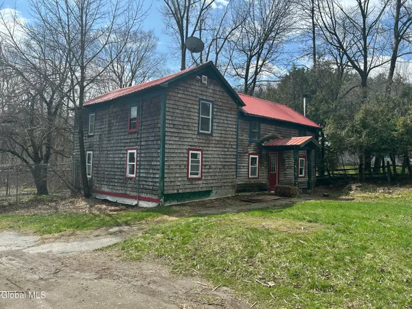 $89,900 | 919 Bradford Hill Road, Crown Point, NY 12928