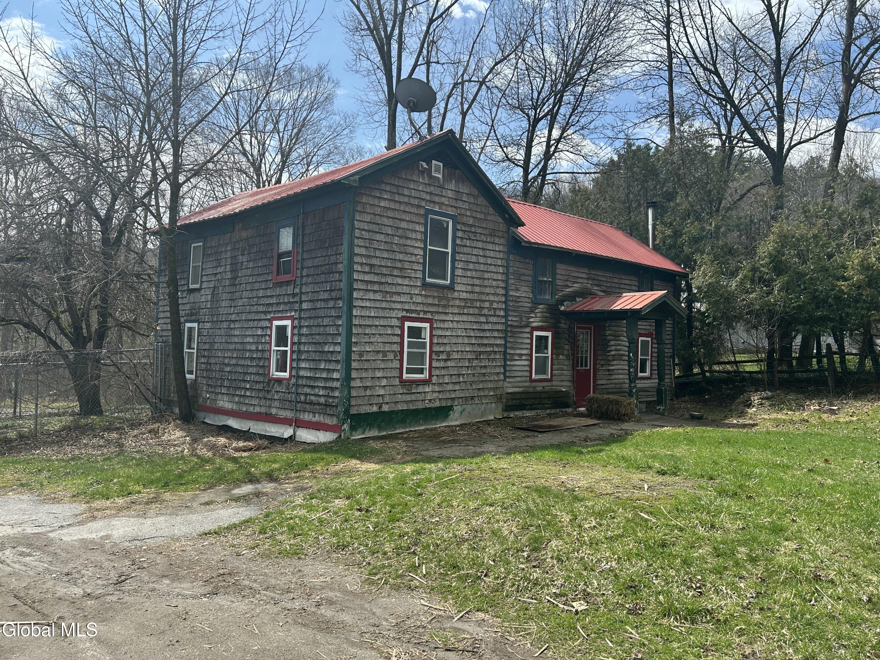 919 Bradford Hill Road Crown Point, NY 12928 - Photo 3 of 17 IMG_0883