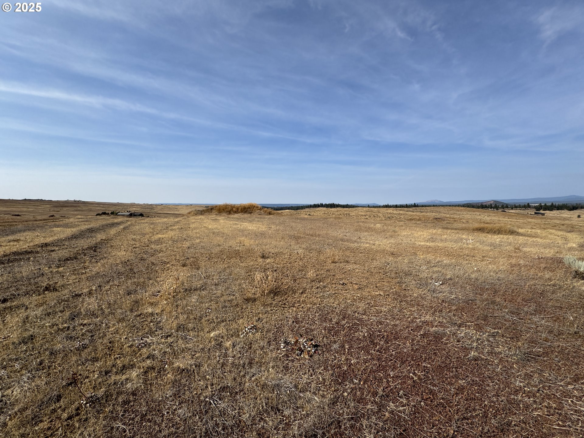 50 Lipo Road Centerville, WA 98613 - Photo 9 of 36 a view of an ocean