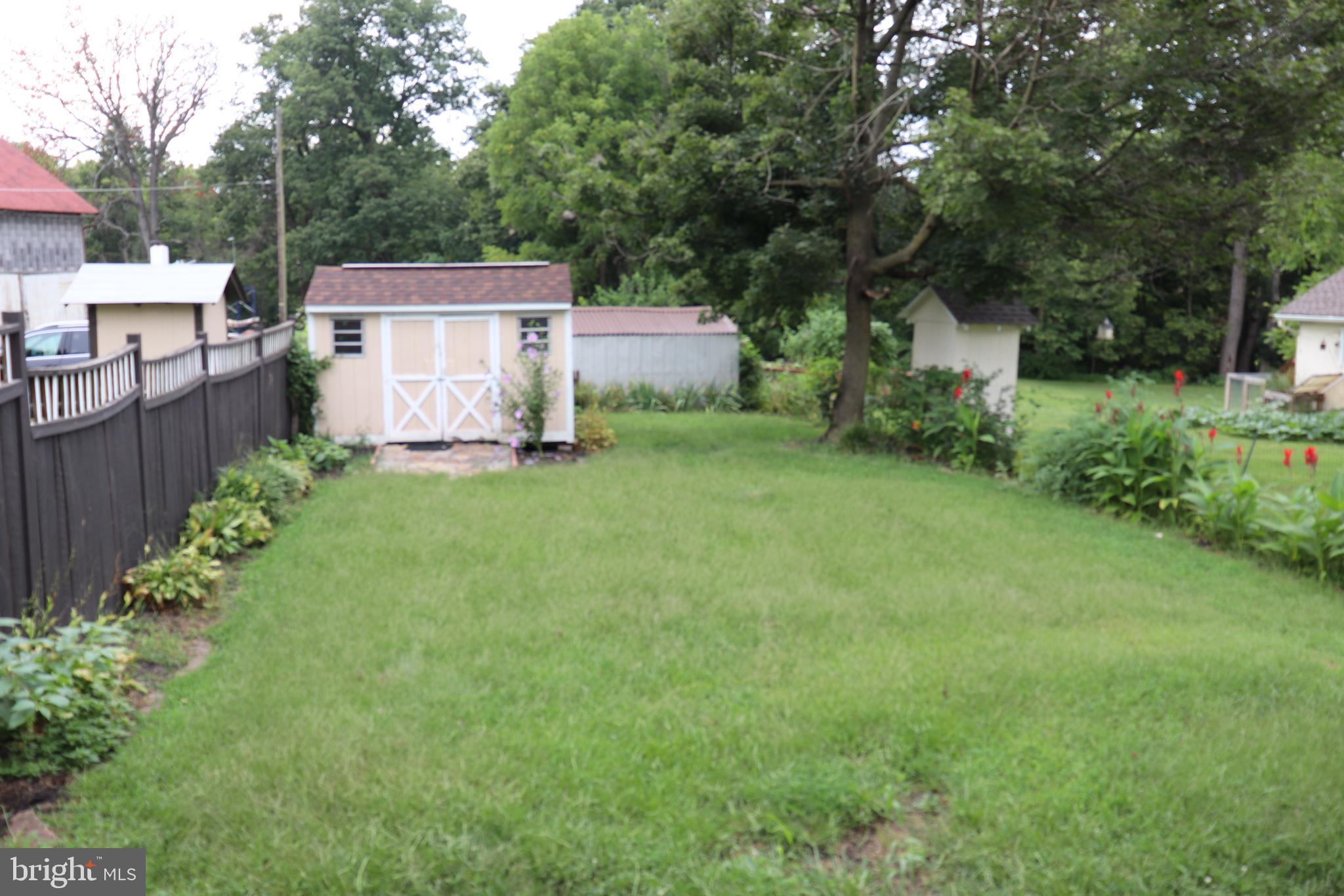 663 Sheerlund Road Reading, PA 19607 - Photo 13 of 32