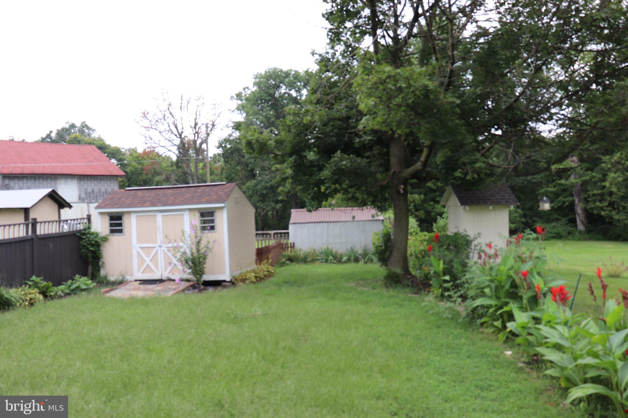 663 Sheerlund Road Reading, PA 19607 - Photo 17 of 32