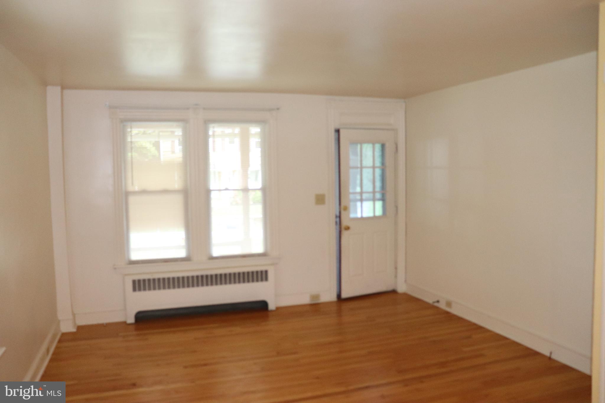 663 Sheerlund Road Reading, PA 19607 - Photo 6 of 32