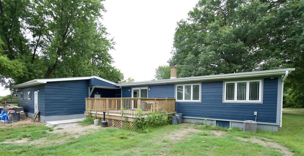 2010 South Benton Center Road Benton Harbor, MI 49022 - Photo 21 of 32