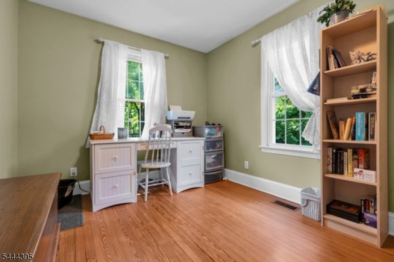 160 Hillcrest Road Flemington, NJ 08822 - Photo 16 of 40