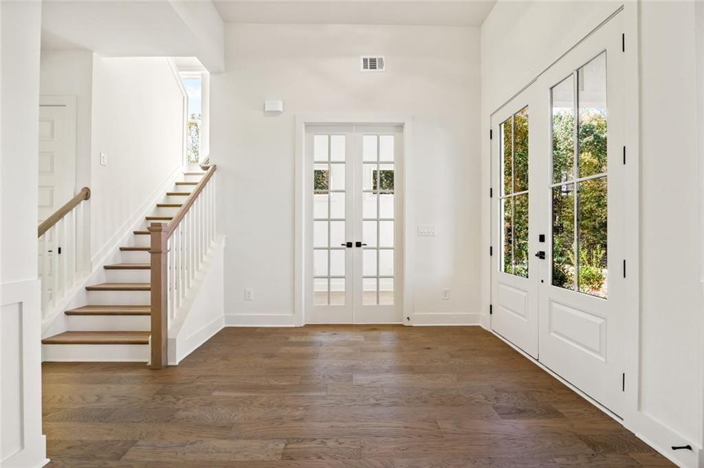 8415 Beryl Overlook Gainesville, GA 30506 - Photo 15 of 59