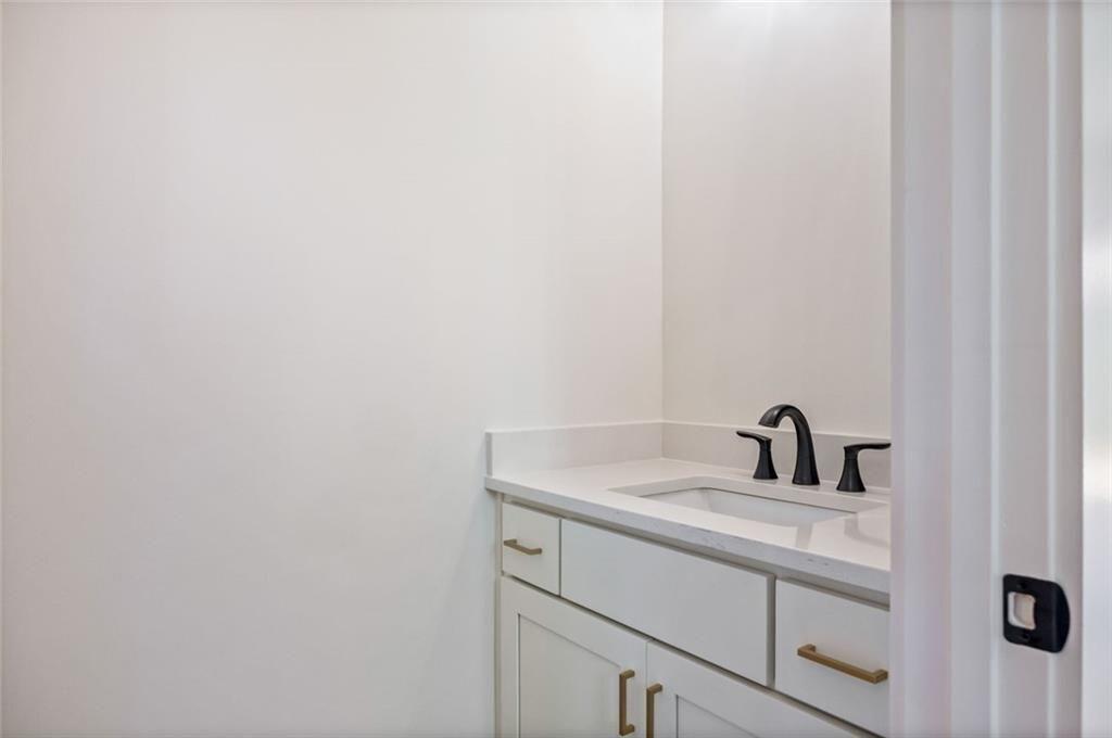 8415 Beryl Overlook Gainesville, GA 30506 - Photo 21 of 59