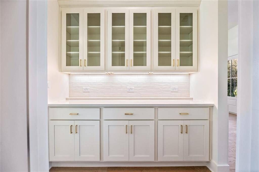 8415 Beryl Overlook Gainesville, GA 30506 - Photo 23 of 59