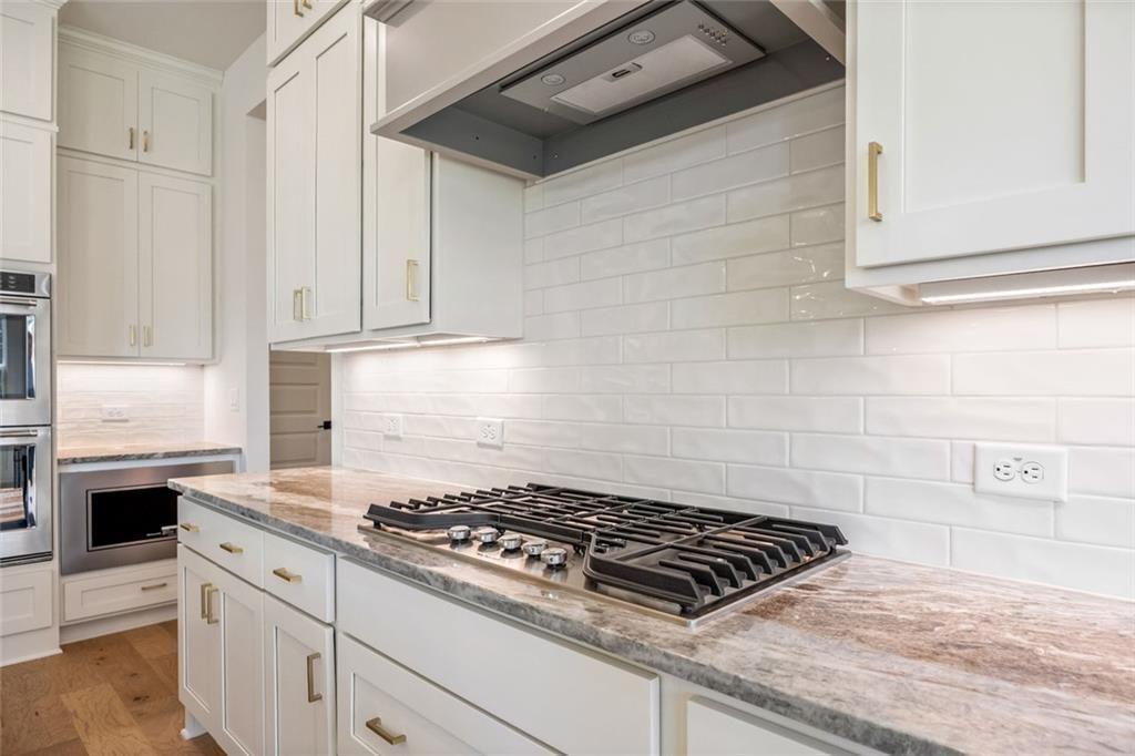 8415 Beryl Overlook Gainesville, GA 30506 - Photo 32 of 59