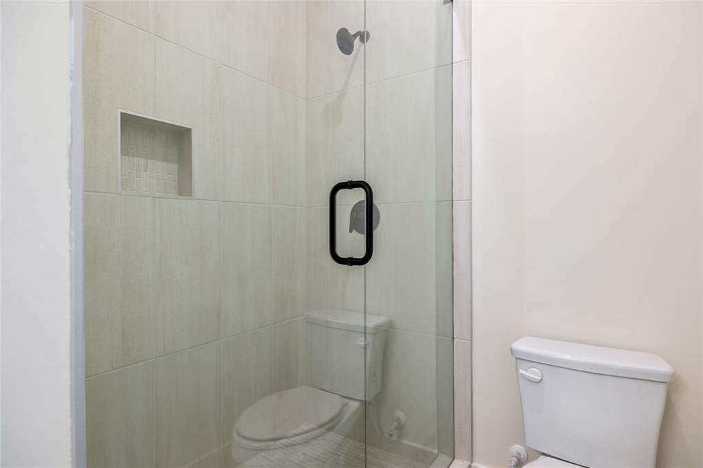 8415 Beryl Overlook Gainesville, GA 30506 - Photo 37 of 59