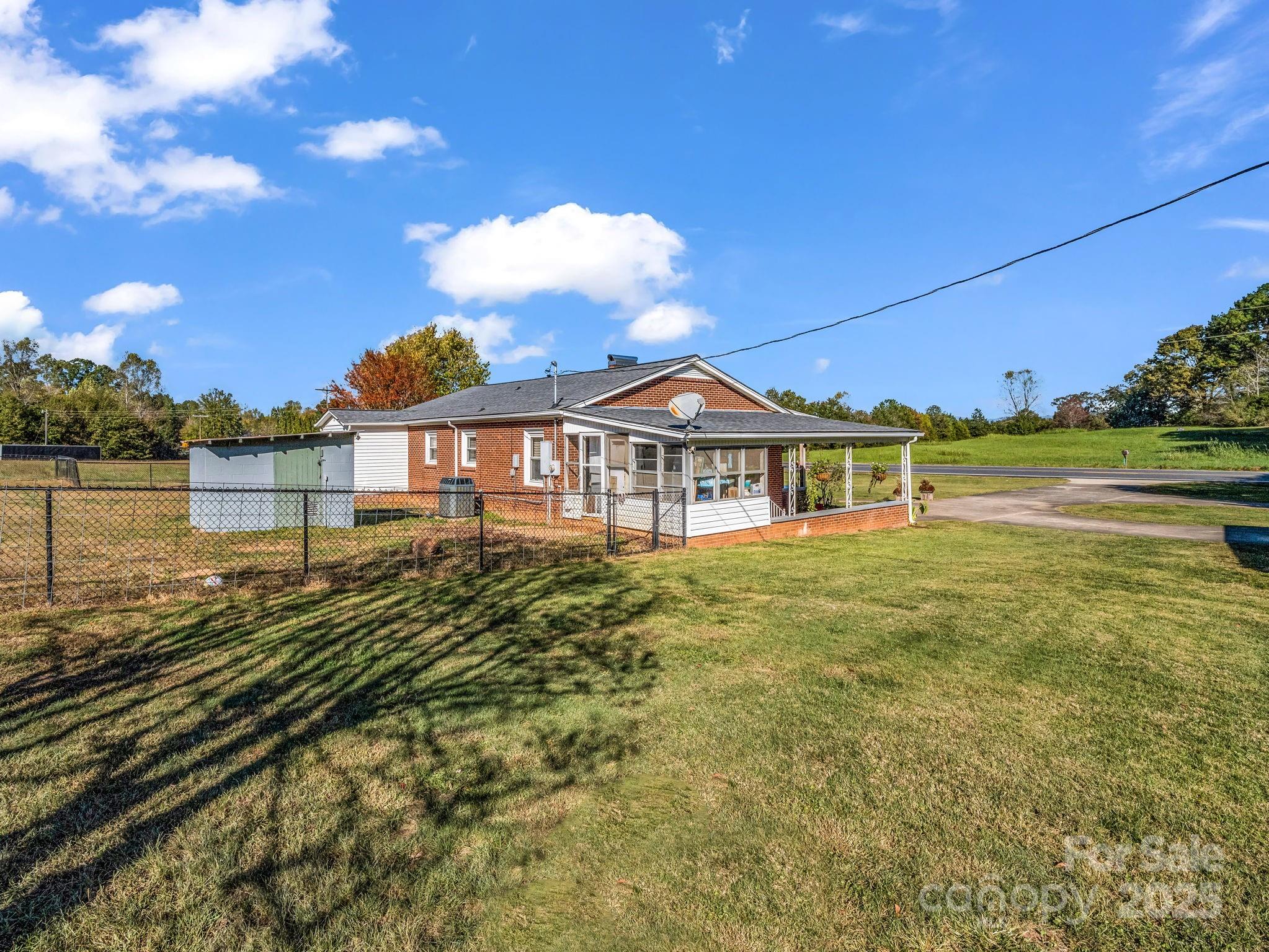 2401 Hudlow Road Forest City, NC 28043 - Photo 8 of 36 Gallery Image 8
