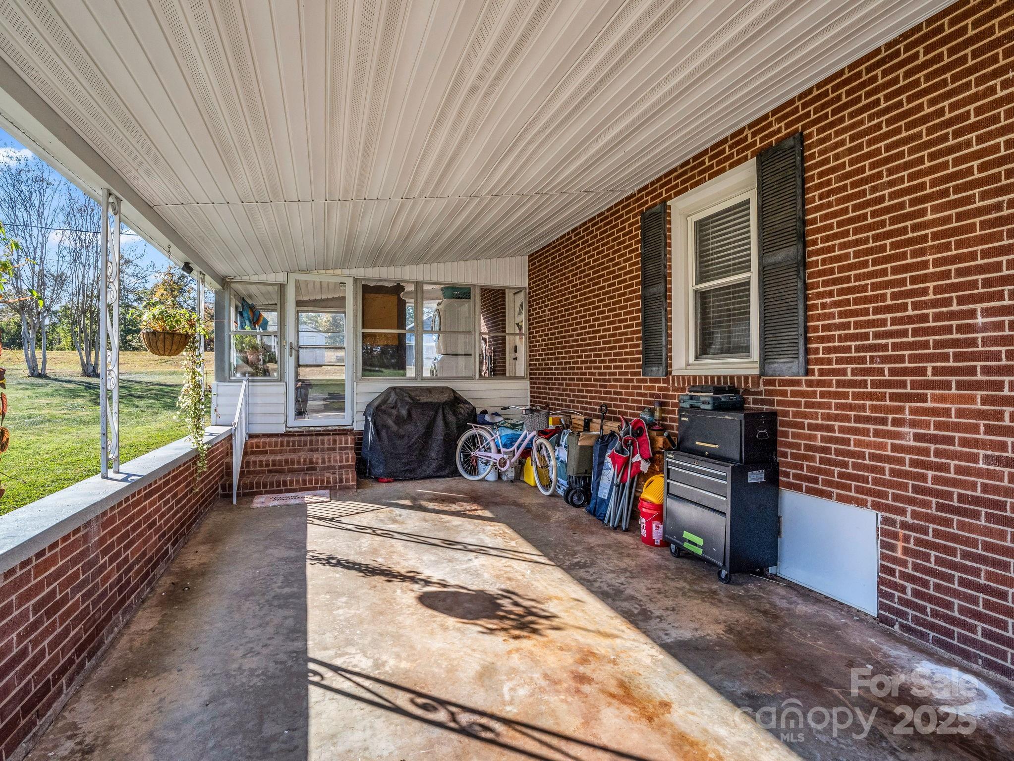 2401 Hudlow Road Forest City, NC 28043 - Photo 9 of 36 Gallery Image 9