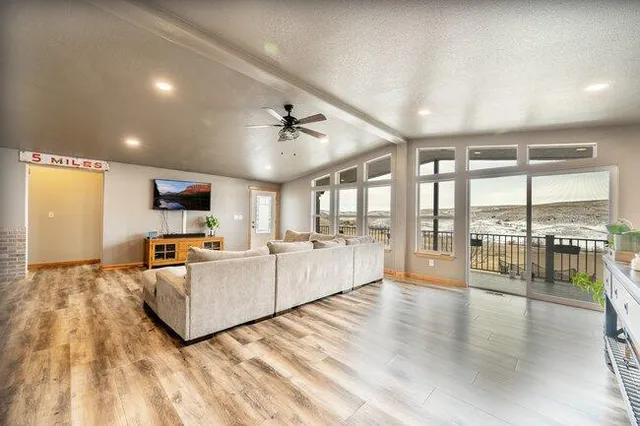 $955,000 | 521 Cat Creek Road, Sheridan, WY 82801