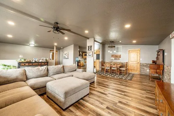 $955,000 | 521 Cat Creek Road, Sheridan, WY 82801