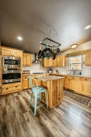 $955,000 | 521 Cat Creek Road, Sheridan, WY 82801