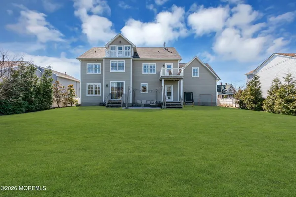 $2,499,000 | 5 Riverdale Avenue, Monmouth Beach, NJ 07750