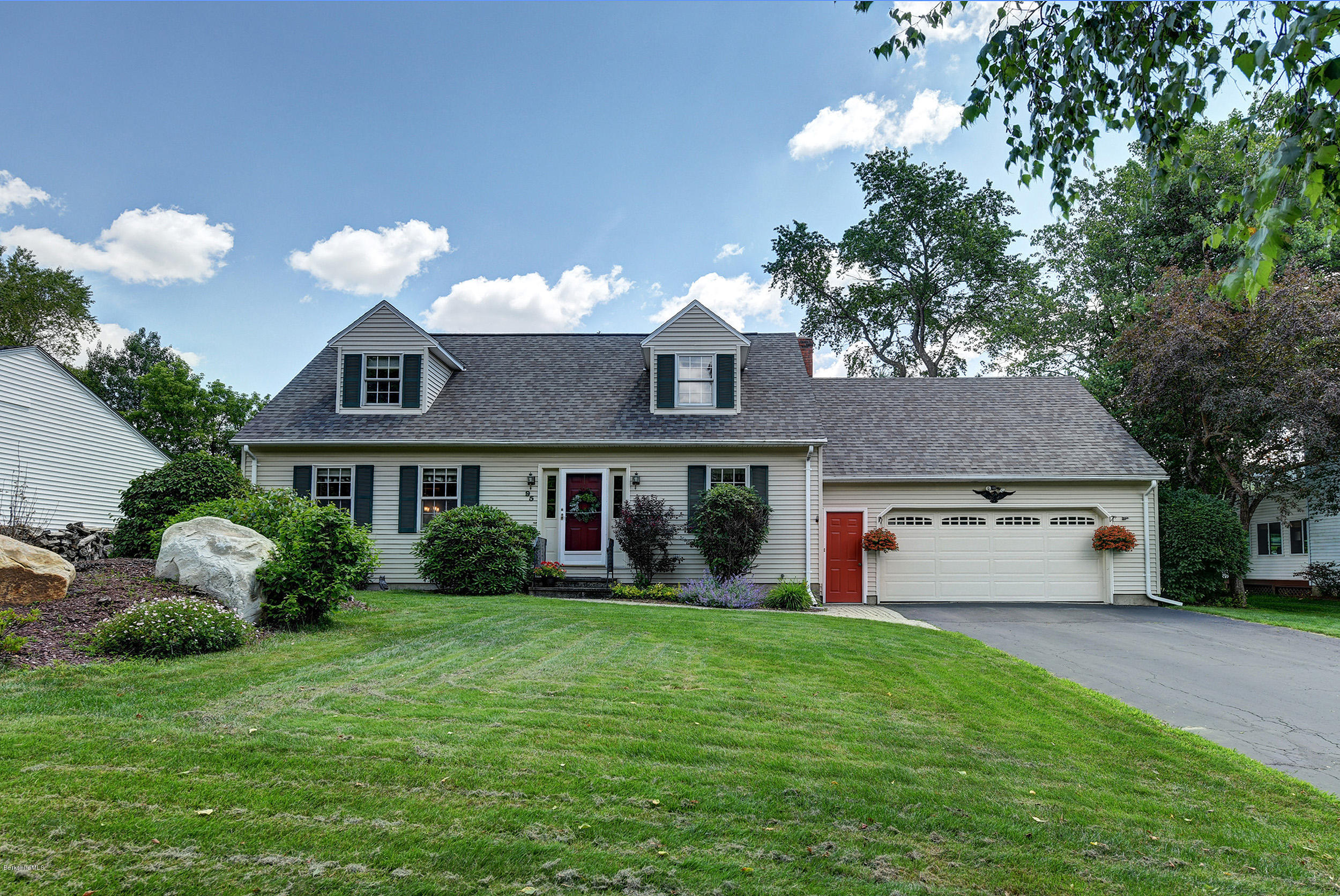 95 Winesap Road Pittsfield, MA 01201 - Photo 1 of 9 1-Exterior Front