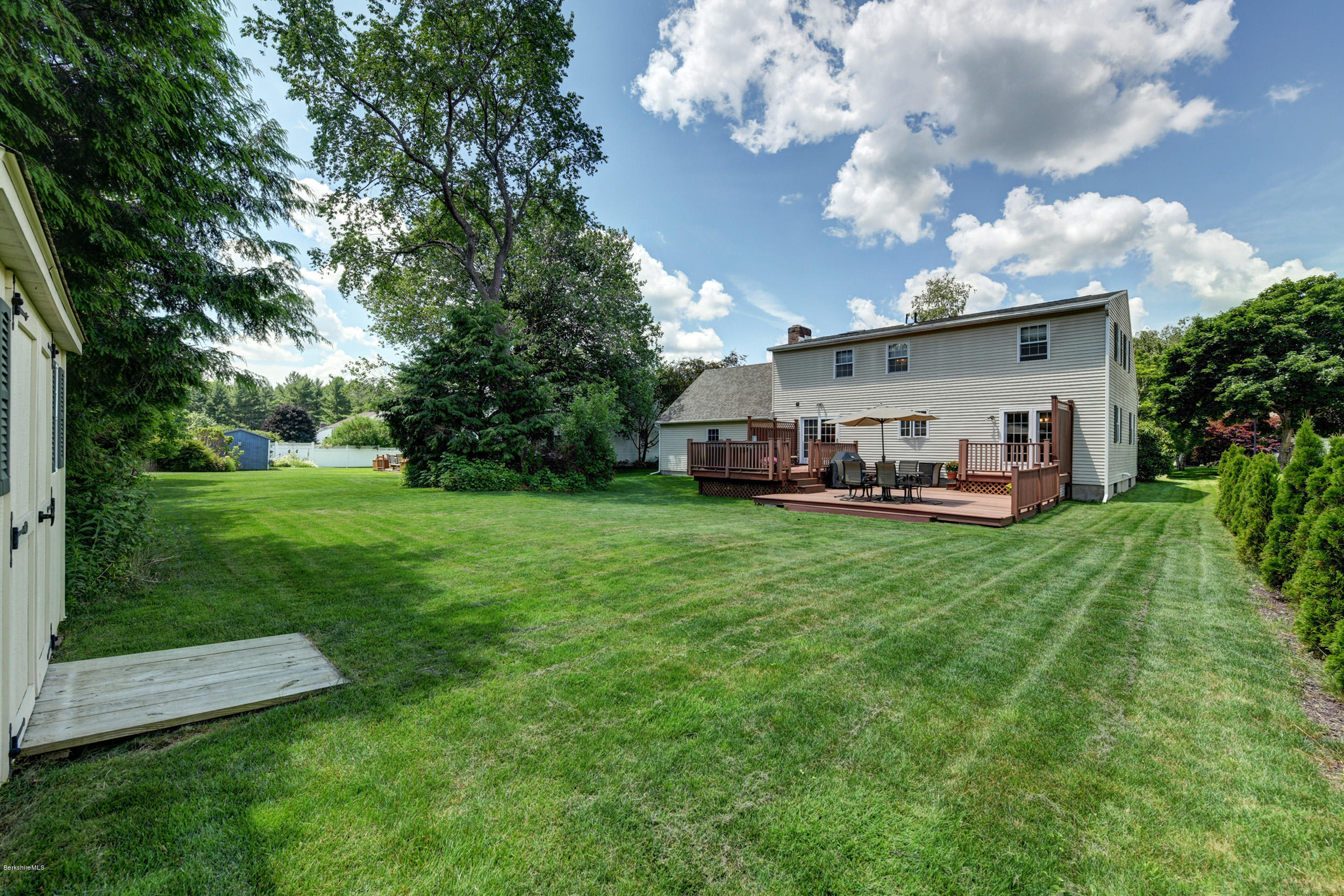 95 Winesap Road Pittsfield, MA 01201 - Photo 7 of 9 Deck View